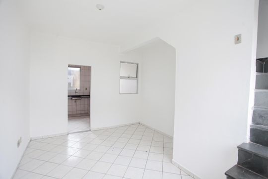 Casa de Condomínio à venda com 2 quartos, 50m² em Fonte Grande, Contagem