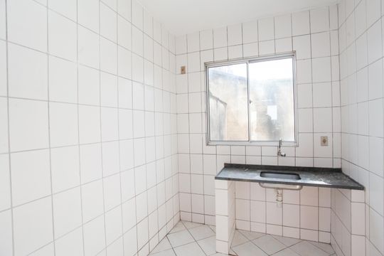 Cozinha e Área de Serviço de casa de condomínio à venda com 2 quartos, 50m² em Fonte Grande, Contagem