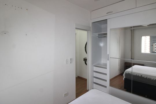 Quarto 1 de apartamento para alugar com 1 quarto, 40m² em Santana, São Paulo
