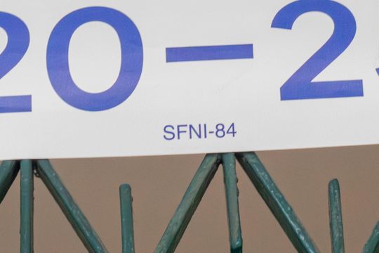 Placa Grande instalada SFNI-84 de apartamento para alugar com 2 quartos, 63m² em Tijuca, Rio de Janeiro