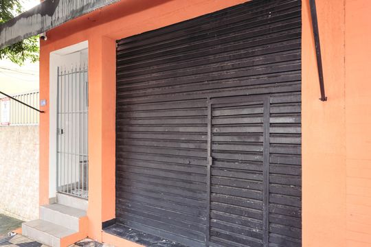 Fachada de casa à venda com 2 quartos, 113m² em Vila Mariana, São Paulo