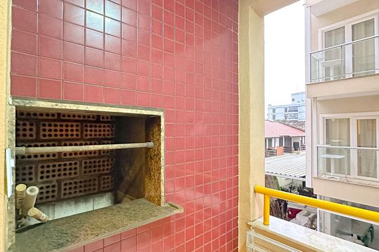 Varanda de apartamento para alugar com 1 quarto, 55m² em Canasvieiras, Florianópolis