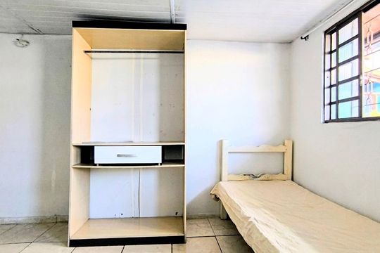 Sala/Quarto de kitnet/studio para alugar com 1 quarto, 30m² em São Paulo, Belo Horizonte