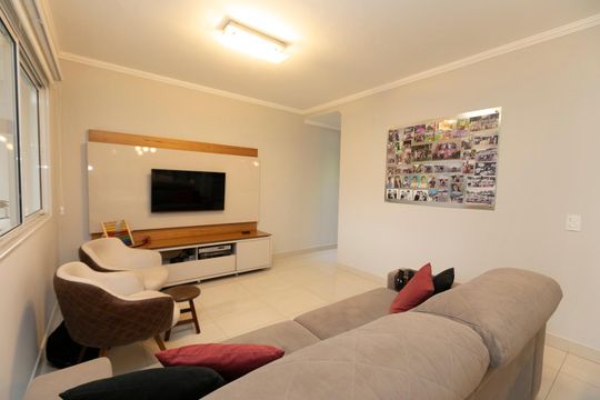 SALA PARA DOIS AMBIENTES de apartamento à venda com 3 quartos, 109m² em Vila Itapura, Campinas