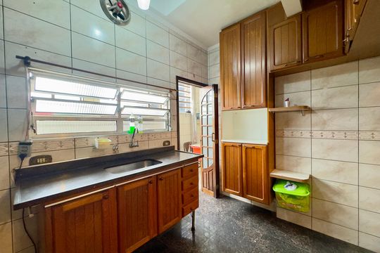 Cozinha de casa para alugar com 3 quartos, 180m² em Vila Augusta, Guarulhos
