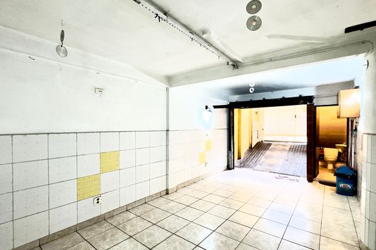 Garagem de casa para alugar com 3 quartos, 180m² em Vila Augusta, Guarulhos