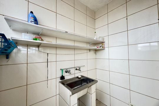 Área de Serviço de casa para alugar com 3 quartos, 180m² em Vila Augusta, Guarulhos