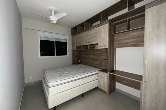 Suíte de apartamento para alugar com 2 quartos, 69m² em Vila Nilva, Barueri