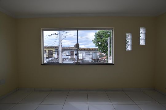 SALA de casa para alugar com 3 quartos, 164m² em Jardim Ester, São Paulo