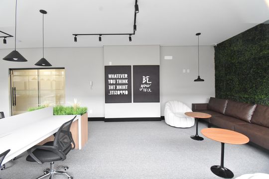Área comum de apartamento à venda com 1 quarto, 60m² em Centro, Curitiba
