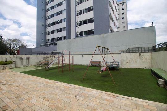 Área comum - Playground de apartamento à venda com 2 quartos, 64m² em Cristo Rei, Curitiba