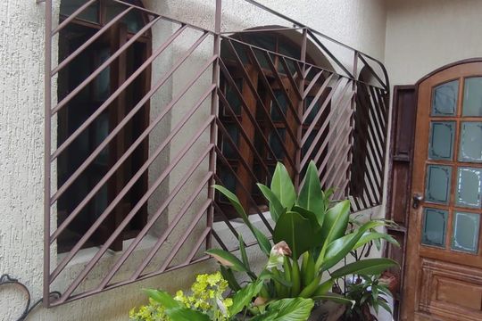 Área externa de casa à venda com 3 quartos, 250m² em Taboão, Diadema