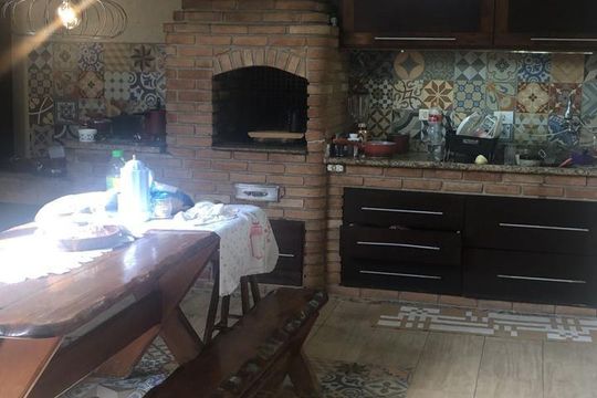 Área externa de casa à venda com 3 quartos, 250m² em Taboão, Diadema