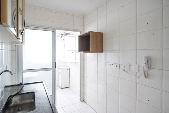 Cozinha de apartamento para alugar com 3 quartos, 60m² em Fundação, São Caetano do Sul