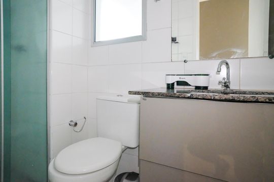 Banheiro de apartamento para alugar com 3 quartos, 60m² em Fundação, São Caetano do Sul