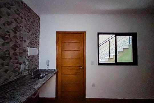 Cozinha e Área de Serviço de apartamento para alugar com 1 quarto, 36m² em Vila Carrão, São Paulo