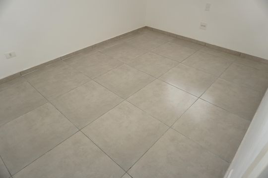 Quarto de apartamento para alugar com 2 quartos, 82m² em Jardim Branca Flor, Embu das Artes