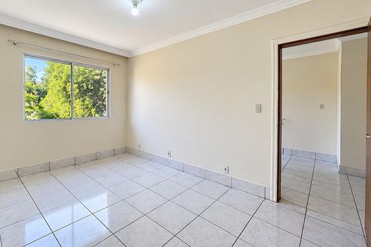 Quarto de casa para alugar com 4 quartos, 240m² em Jardim Eldorado, Palhoça