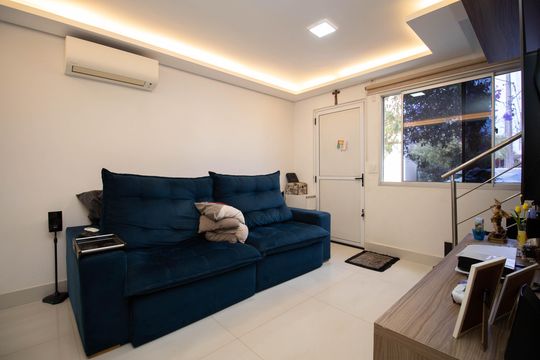 Sala 1 de casa à venda com 2 quartos, 112m² em Jardim Botânico, Brasília