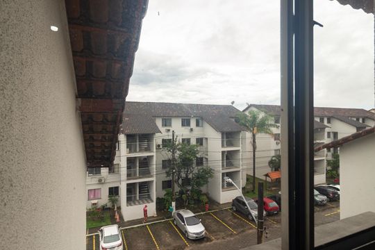 Vista da Sala de apartamento para alugar com 2 quartos, 43m² em Inhoaíba, Rio de Janeiro