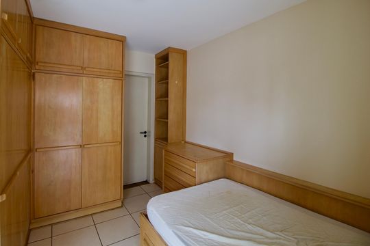 Quarto de apartamento para alugar com 1 quarto, 32m² em Centro, Curitiba