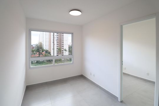 Sala  de apartamento para alugar com 2 quartos, 40m² em Vila Sabrina, São Paulo