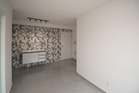 Sala  de apartamento para alugar com 2 quartos, 40m² em Vila Sabrina, São Paulo