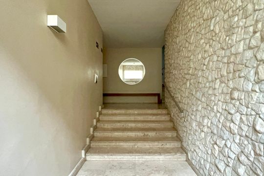 Hall de entrada de apartamento à venda com 2 quartos, 105m² em Jardim Paulista, São Paulo