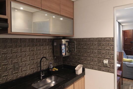 Cozinha de apartamento à venda com 2 quartos, 64m² em Santa Terezinha, Belo Horizonte