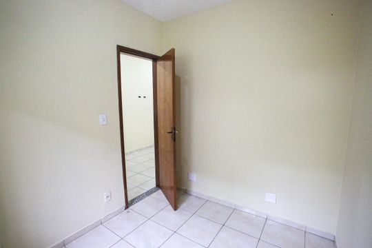 Quarto 2 de casa para alugar com 2 quartos, 65m² em Jacarepaguá, Rio de Janeiro