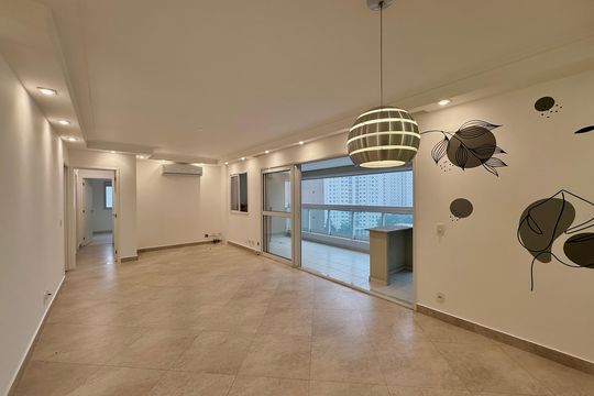 Apartamento para alugar com 3 quartos, 126m² em Vila Gertrudes, São Paulo