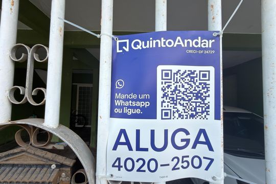 Plaquinha  de apartamento para alugar com 1 quarto, 50m² em Conjunto A, Brasília