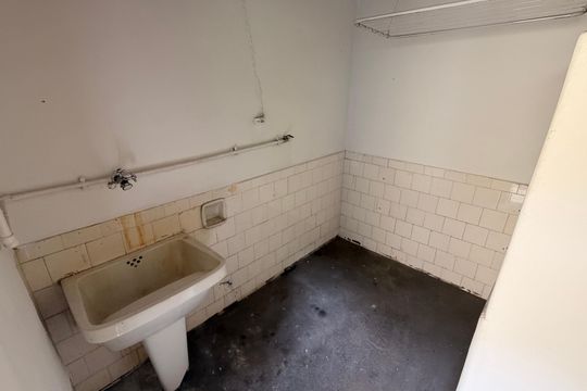 Área de Serviço de casa para alugar com 4 quartos, 200m² em Valparaíso, Petrópolis