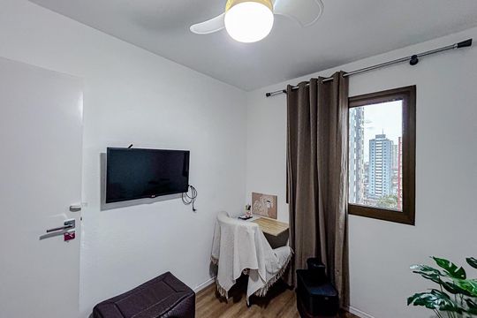 Quarto 3 de apartamento à venda com 3 quartos, 61m² em Vila Esperança, São Paulo