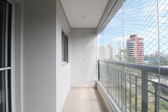 Varanda  de apartamento para alugar com 3 quartos, 70m² em Vila Suzana, São Paulo