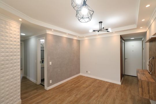 Sala de apartamento para alugar com 3 quartos, 63m² em Piraporinha, Diadema
