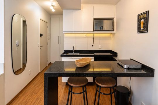 Cozinha de kitnet/studio à venda com 1 quarto, 23m² em Consolação, São Paulo