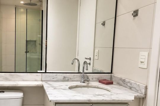 Banheiro de kitnet/studio à venda com 1 quarto, 23m² em Consolação, São Paulo