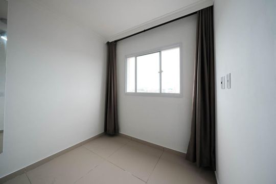 Quarto 1 de apartamento para alugar com 2 quartos, 37m² em Vila Pierina, São Paulo