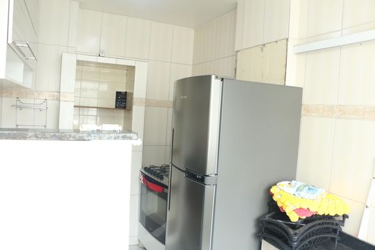 Cozinha de apartamento para alugar com 2 quartos, 65m² em Comendador Soares, Nova Iguaçu