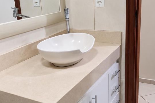 Casa de Condomínio para alugar com 3 quartos, 130m² em Irajá, Rio de Janeiro
