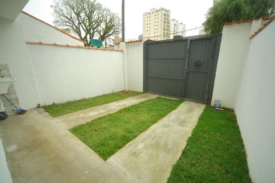 Garagem  de casa à venda com 2 quartos, 90m² em Nova Petrópolis, São Bernardo do Campo