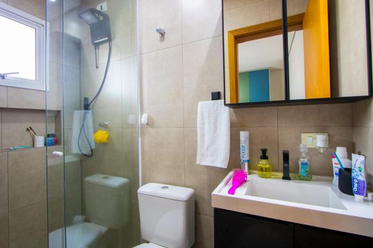 Banheiro Suíte de apartamento à venda com 3 quartos, 170m² em Vila Valparaíso, Santo André