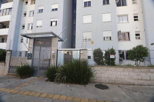 Fachada de apartamento para alugar com 2 quartos, 52m² em Olaria, Canoas