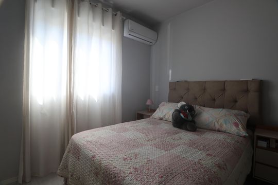 Quarto 1 de apartamento para alugar com 2 quartos, 52m² em Olaria, Canoas