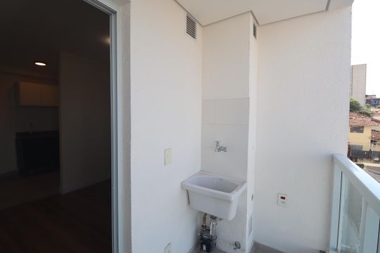 Tanque / Varanda  de apartamento para alugar com 1 quarto, 33m² em Vila Mazzei, São Paulo