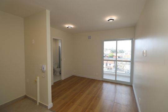 Apartamento para alugar com 1 quarto, 33m² em Vila Mazzei, São Paulo