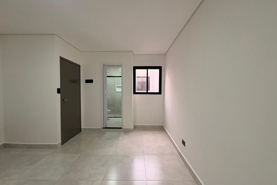 Quarto/ cozinha  de kitnet/studio para alugar com 1 quarto, 17m² em Parque das Nações, Santo André