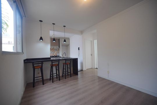 Apartamento para alugar com 2 quartos, 48m² em Roçado, São José