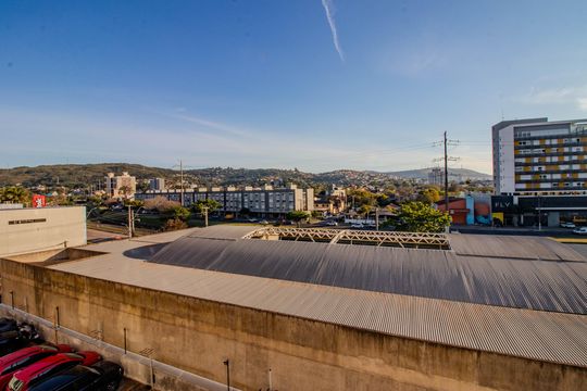 Vista de apartamento para alugar com 3 quartos, 124m² em Jardim Carvalho, Porto Alegre